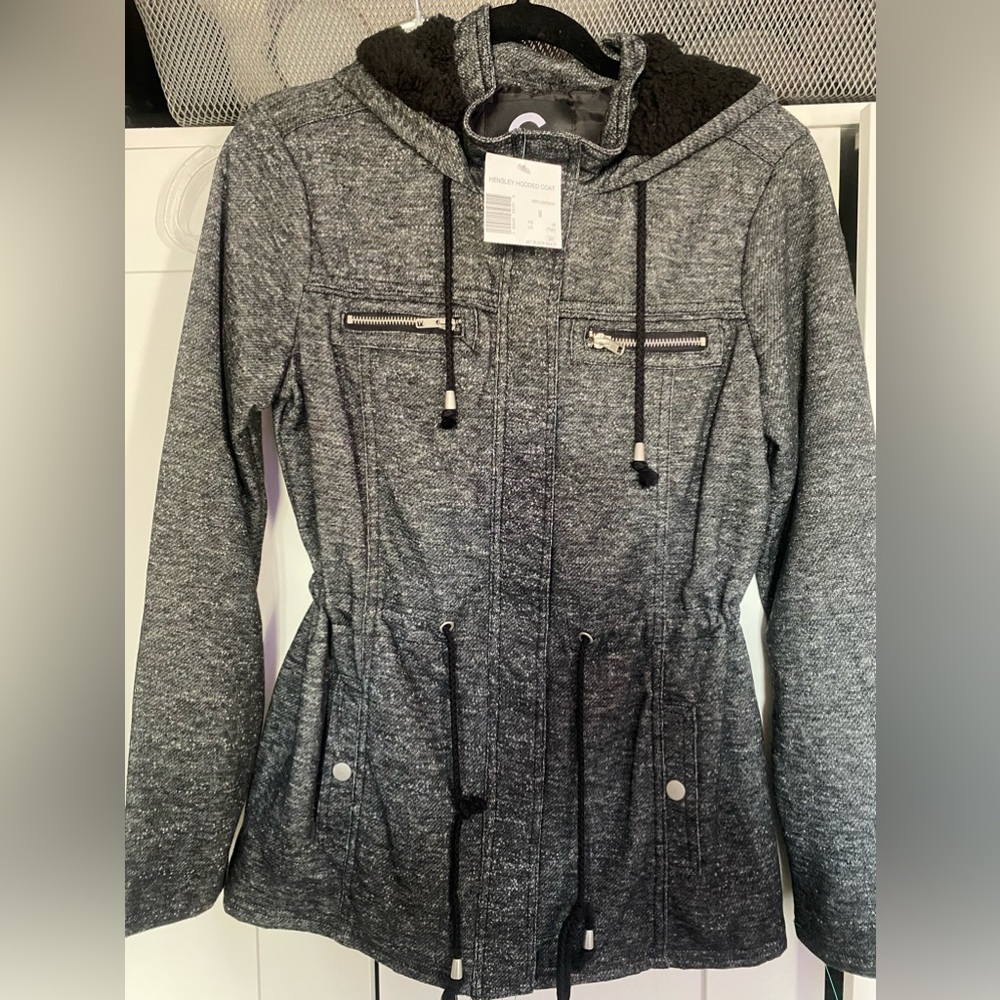 Medium women’s hensley hooded coat
